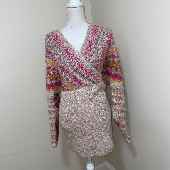 New Free people Forever Fair isle sweater in strawberry combo knit size S - Picture 10 of 11